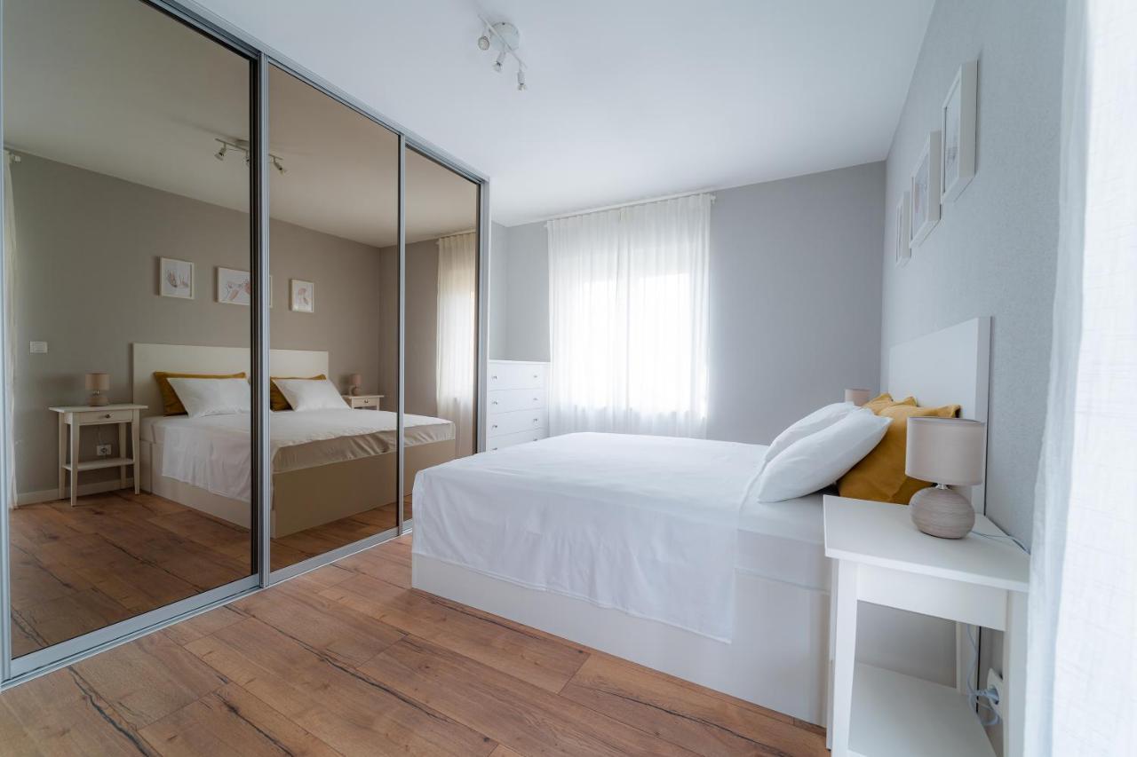 Luxury Apartment Laluna Kamen Eksteriør bilde