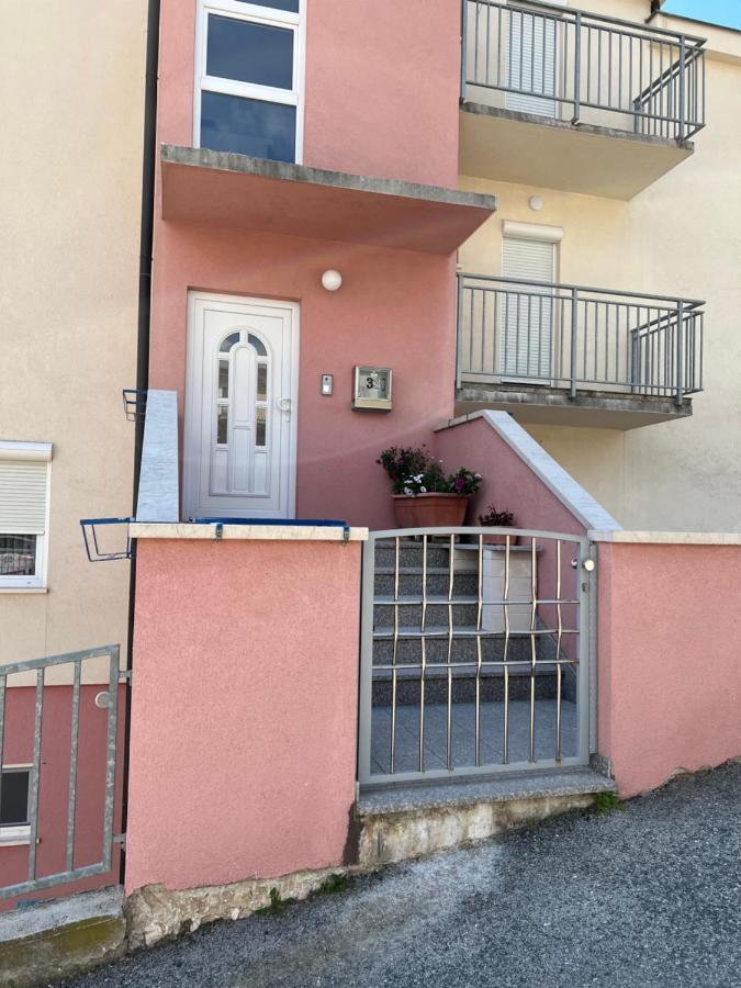 Luxury Apartment Laluna Kamen Eksteriør bilde